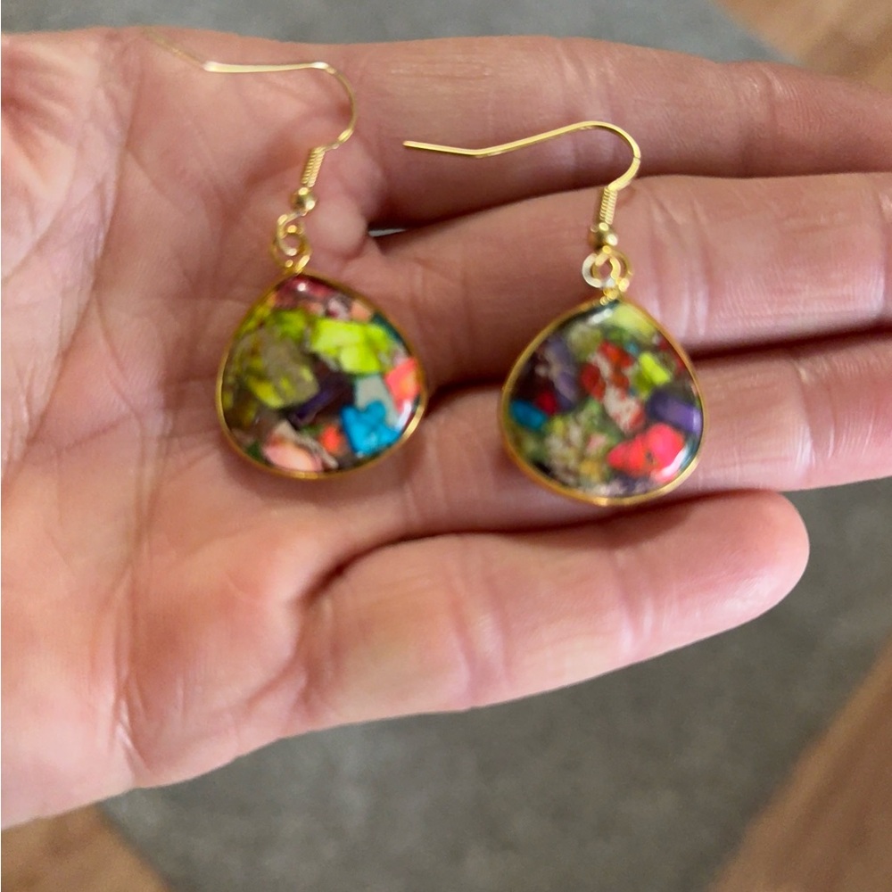 CLYTIA LOVE HANDMADE NATURAL JASPER STONE DROP DANGLE HOOK 1.3" EARRINGS - Picture 6 of 9